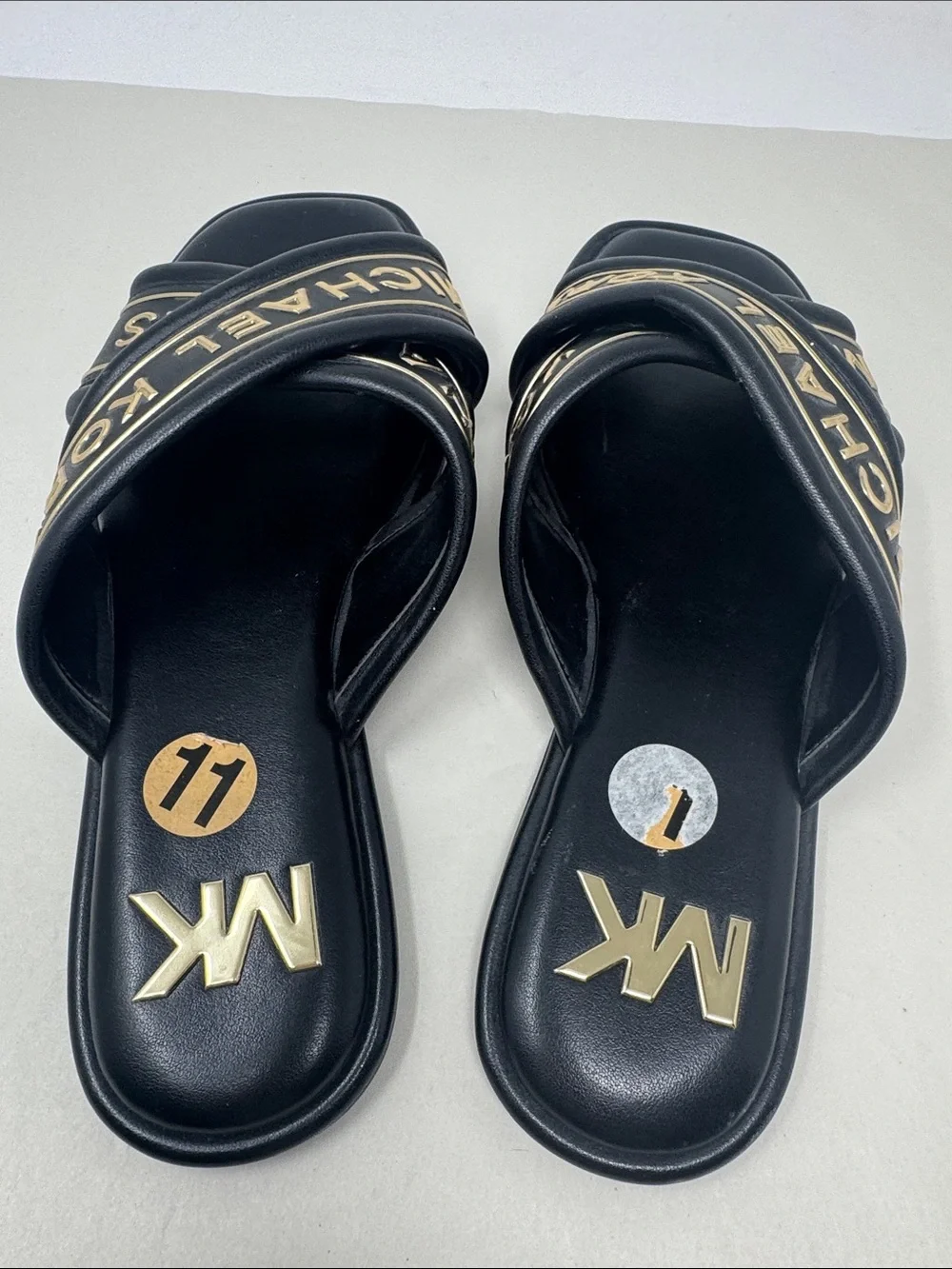 MK MICHAEL KORS GIDEON SLIDE WOMEN'S SHOES SIZE 11 CRISS CROSS GOLD BLACK SANDAL